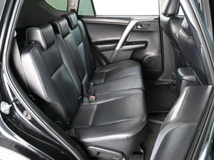 Внедорожник Toyota RAV4 2017 года, 2400000 рублей, Ростов-на-Дону