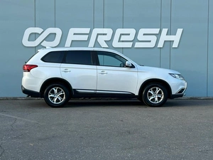 Внедорожник Mitsubishi Outlander 2017 года, 1999000 рублей, Ижевск