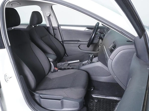 Седан Volkswagen Jetta 2016 года, 1260000 рублей, Ростов-на-Дону