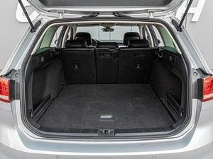 Универсал Volkswagen Passat 2018 года, 1999000 рублей, Краснодар