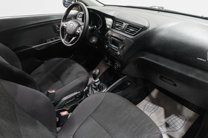 Седан Kia Rio 2011 года, 799000 рублей, Новокузнецк