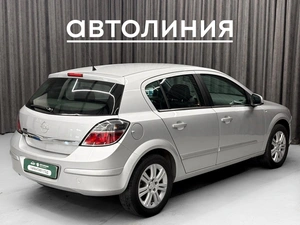 Хетчбэк Opel Astra 2010 года, 649000 рублей, Красноярск