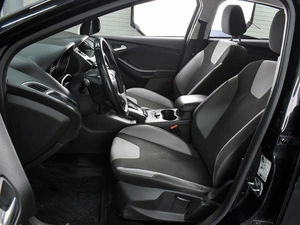 Хетчбэк Ford Focus 2012 года, 799000 рублей, Воронеж