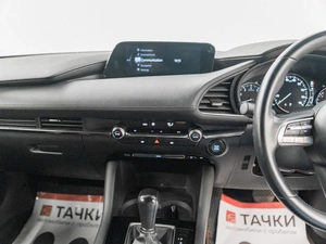 Хетчбэк Mazda 3 2019 года, 1700000 рублей, Красноярск