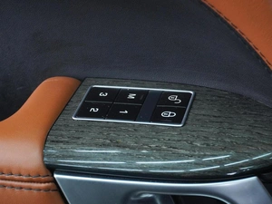 Внедорожник Land Rover Range Rover Sport 2015 года, 3392000 рублей, Воронеж