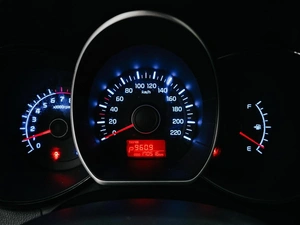 Седан Kia Rio 2014 года, 899000 рублей, Красноярск