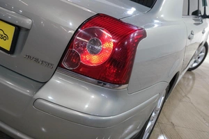 Седан Toyota Avensis 2008 года, 949000 рублей, Новокузнецк