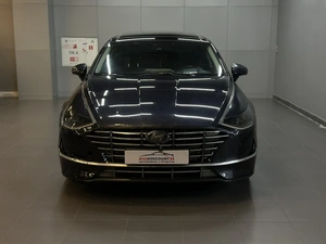 Седан Hyundai Sonata 2019 года, 2087000 рублей, Красноярск