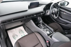 Седан Mazda 3 2019 года, 1559000 рублей, Красноярск