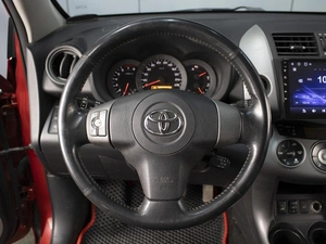 Внедорожник Toyota RAV4 2008 года, 1250000 рублей, Омск