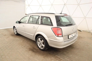 Универсал Opel Astra 2008 года, 499000 рублей, Обнинск