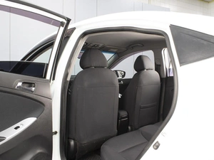 Седан Hyundai Solaris 2011 года, 810000 рублей, Омск