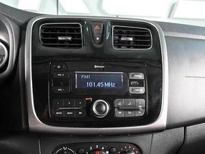 Седан Renault Logan Stepway 2022 года, 1389000 рублей, Аксай