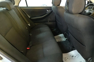 Седан Toyota Corolla 2006 года, 629000 рублей, Омск