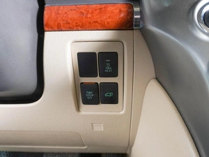 Внедорожник Toyota Land Cruiser 2013 года, 3819000 рублей, Воронеж