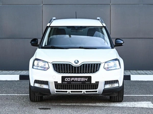 Внедорожник Skoda Yeti 2015 года, 1014000 рублей, Кирилловка
