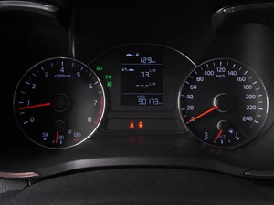 Седан Kia Cerato 2015 года, 1349000 рублей, Красный Пахарь