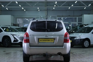 Внедорожник Hyundai Tucson 2008 года, 999000 рублей, Омск