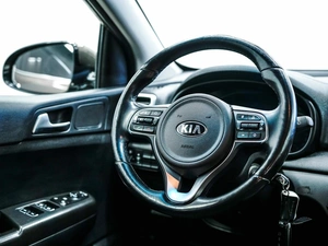 Внедорожник Kia Sportage 2017 года, 2049000 рублей, Красноярск