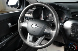 Седан Kia Rio 2012 года, 749000 рублей, Тюмень