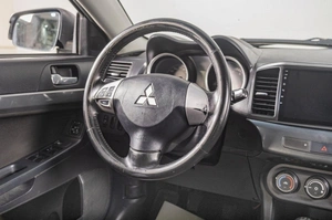 Седан Mitsubishi Lancer 2009 года, 679000 рублей, Томск