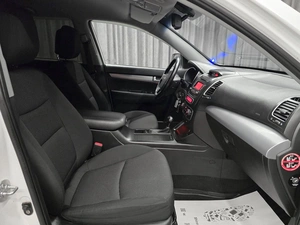 Внедорожник Kia Sorento 2012 года, 1599000 рублей, Красноярск