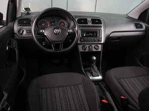 Седан Volkswagen Polo 2019 года, 1229000 рублей, Воронеж