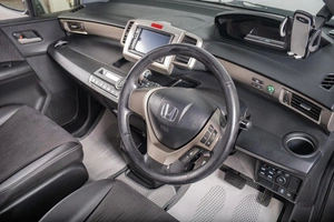 Минивэн Honda Freed 2012 года, 959000 рублей, Томск