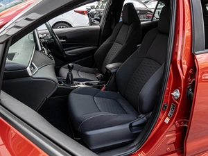 Хетчбэк Toyota Corolla 2020 года, 1870000 рублей, Краснодар