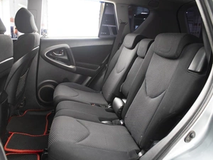 Внедорожник Toyota RAV4 2006 года, 1130000 рублей, Омск
