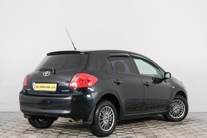 Хетчбэк Toyota Auris 2008 года, 749000 рублей, Красноярск