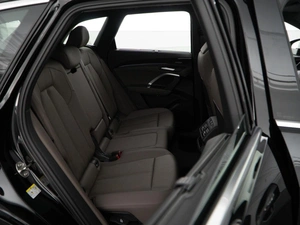 Внедорожник Audi Q5 Sportback, II 2025 года, 8975404 рублей, Москва
