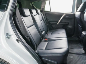 Внедорожник Toyota RAV4 2013 года, 1999000 рублей, Сургут