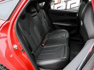 Лифтбек Changan UNI-V 2023 года, 2385000 рублей, Волгоград