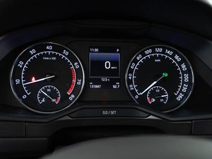 Лифтбек Skoda Superb 2017 года, 2057077 рублей, Москва