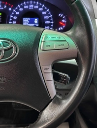 Седан Toyota Camry 2011 года, 1277000 рублей, Красноярск