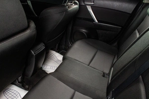 Хетчбэк Mazda 3 2013 года, 1049000 рублей, Сургут