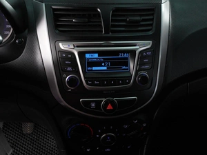 Седан Hyundai Solaris 2014 года, 730000 рублей, Минеральные Воды