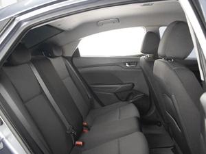 Седан Hyundai Solaris 2017 года, 1220000 рублей, Омск