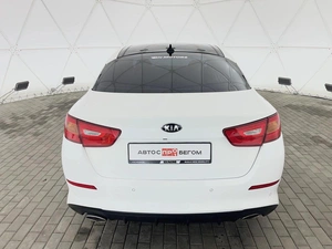 Седан Kia Optima 2015 года, 1460000 рублей, Клинцы