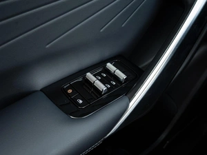 Внедорожник Geely Atlas 2024 года, 2440000 рублей, Краснодар