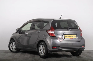 Хетчбэк Nissan Note 2018 года, 1089000 рублей, Томск