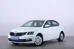 Лифтбек Skoda Octavia 2017 года, 2099000 рублей, Омск