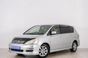 Минивэн Toyota Ipsum 2003 года, 899000 рублей, Красноярск