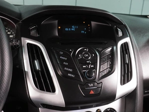 Хетчбэк Ford Focus 2012 года, 849000 рублей, Воронеж