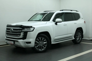 Внедорожник Toyota Land Cruiser 2021 года, 9700000 рублей, Красноярск