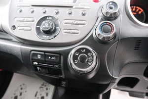 Хетчбэк Honda Fit 2008 года, 659000 рублей, Красноярск