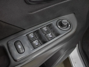 Внедорожник Renault Kaptur 2017 года, 1450000 рублей, Омск