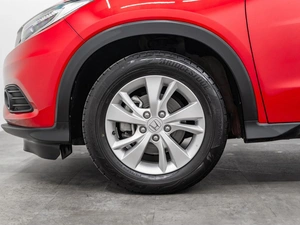 Внедорожник Honda Vezel 2019 года, 1999000 рублей, Красноярск