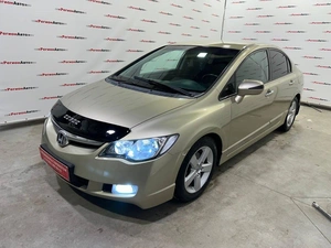 Седан Honda Civic 2007 года, 735000 рублей, Красноярск